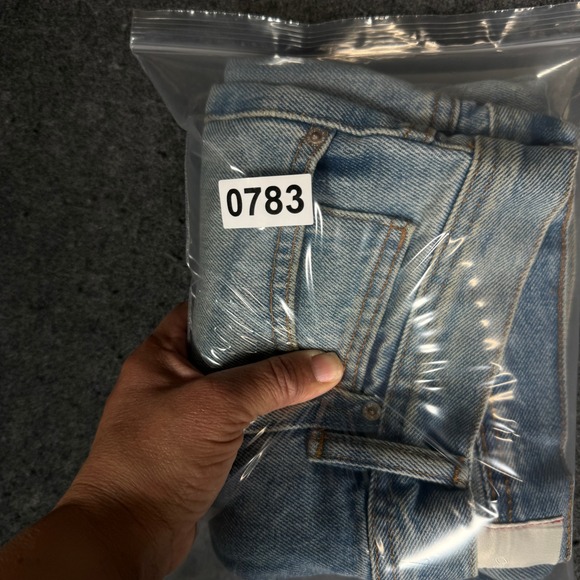 BDG Urban Outfitters Light Wash High Rise Seamed Straight Leg Jeans Raw Hem 29 - Picture 9 of 9